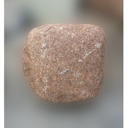 Zwerfkei als grafsteen ZAG-03